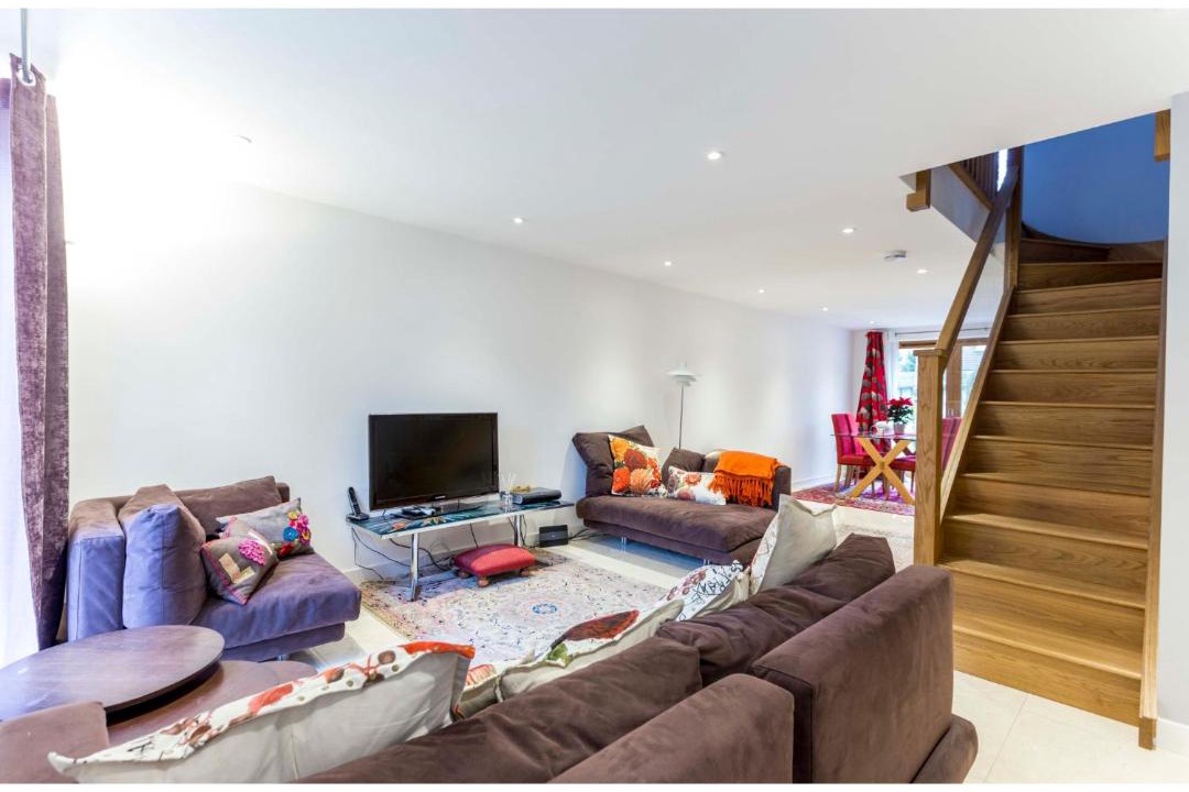 Photo of Livingroom in Cambridge