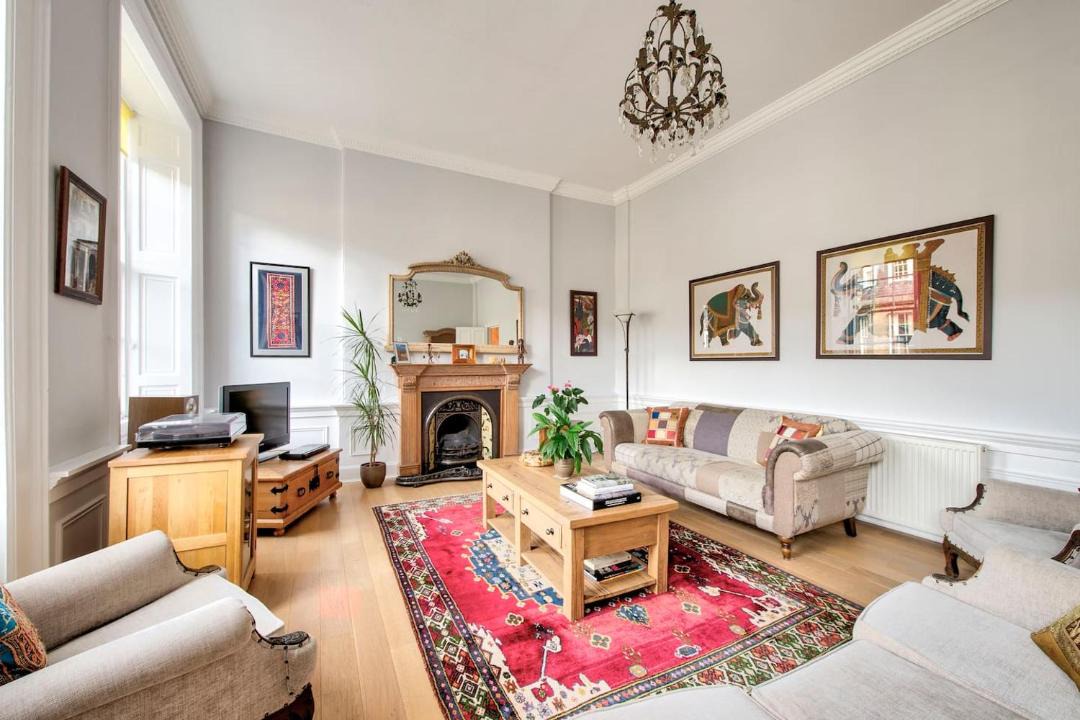 Photo of Livingroom in New Town