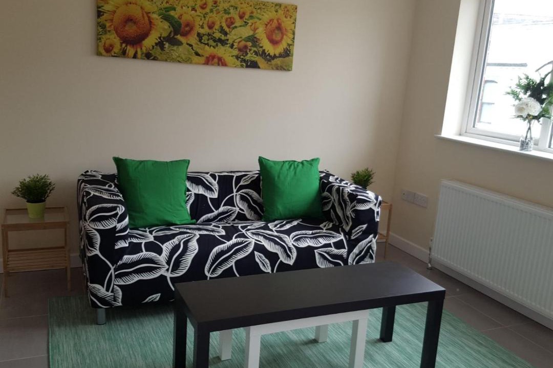 Photo of Livingroom in Queens Quarter