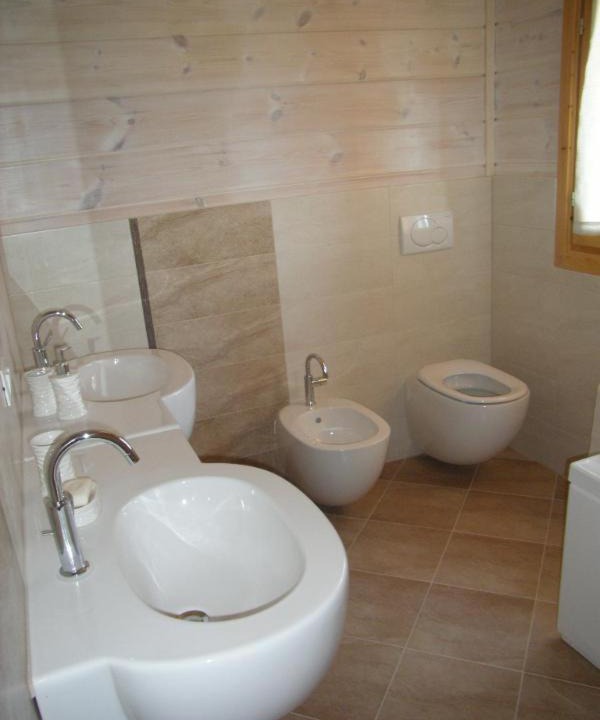 Photo of Bathroom in Loreto Aprutino