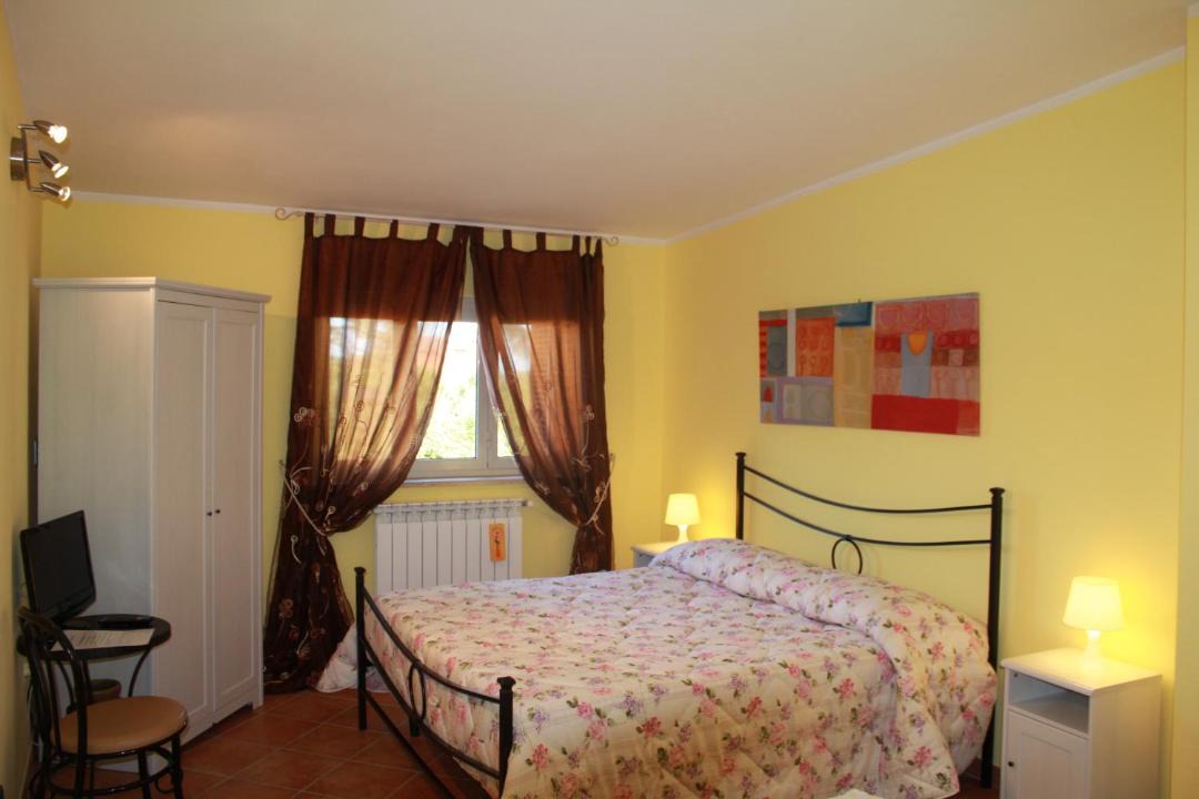 Photo of Bedroom in Colle Spina