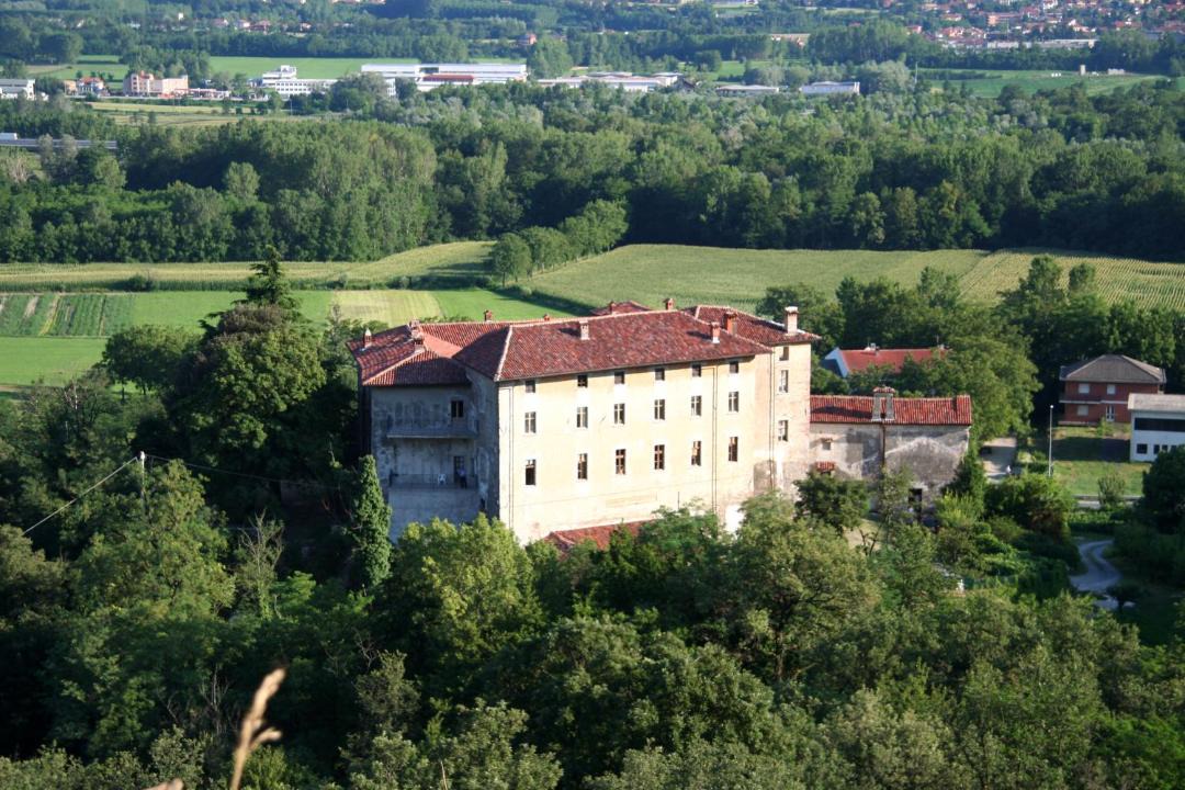 Photo of Buildings in Caselette