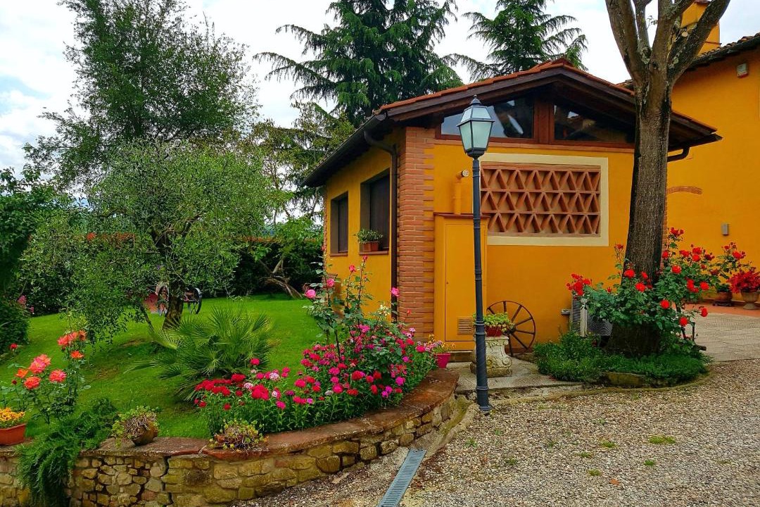 Photo of Others in Burchio
