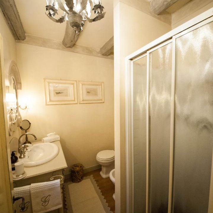 Photo of Bathroom in Historic Center