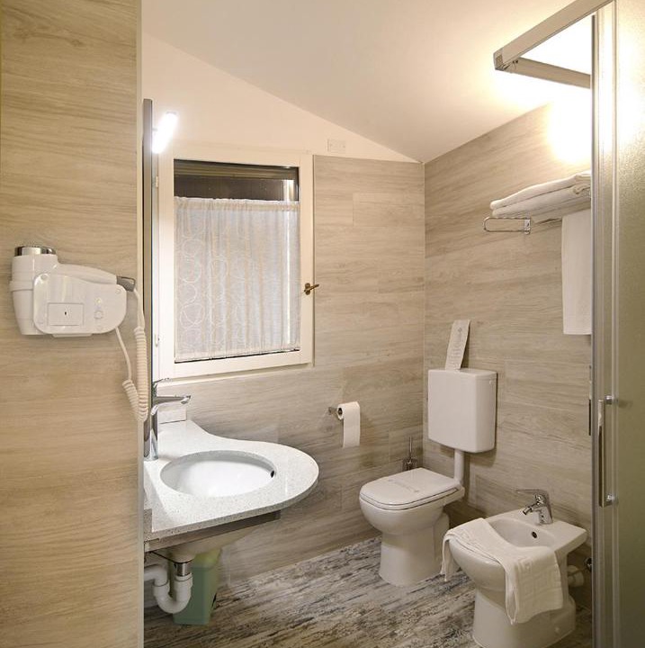 Photo of Bathroom in Bastia