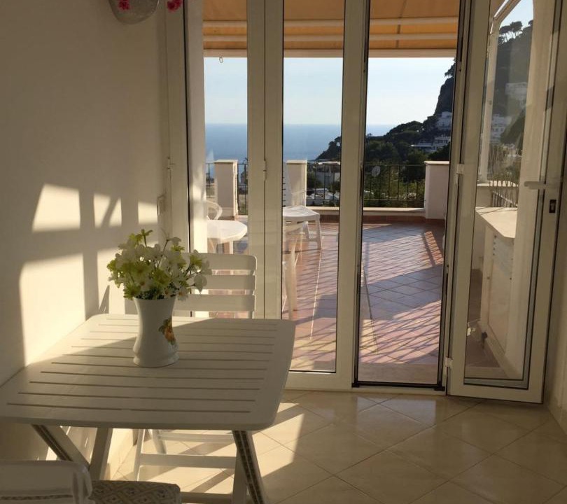 Photo of Livingroom in Capri