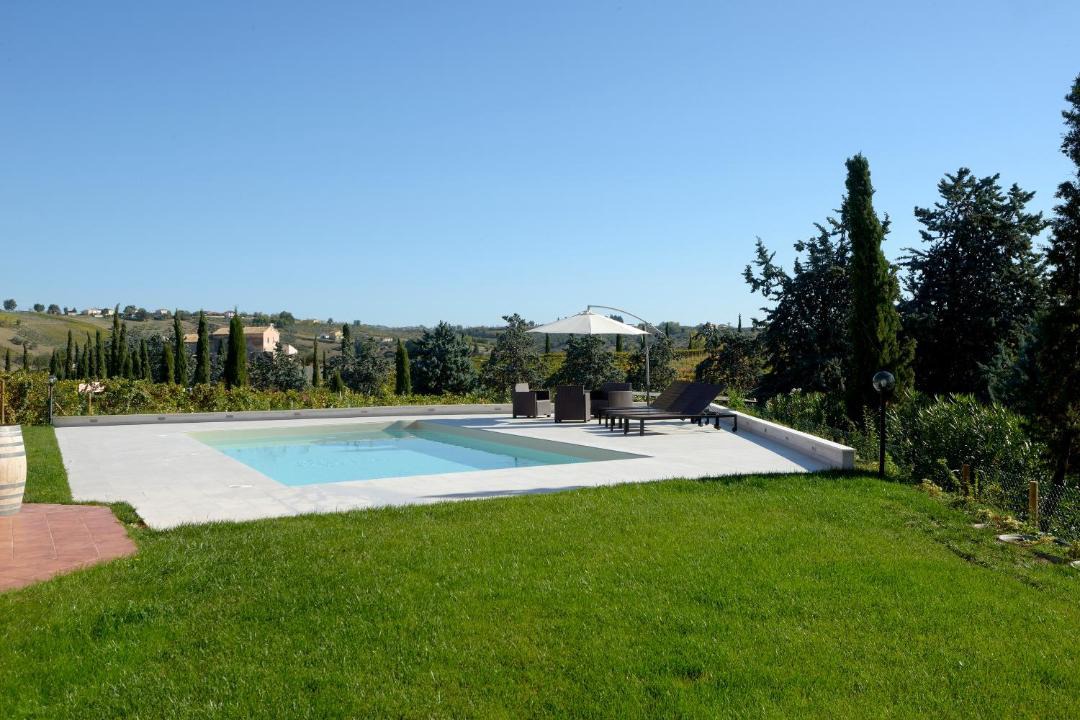 Photo of Others in Castilenti