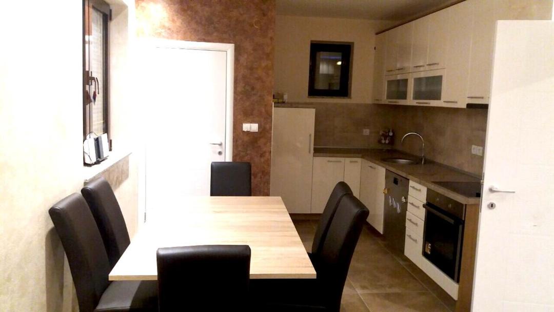 Photo of Kitchen in Veternik