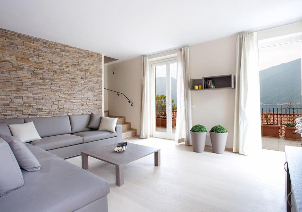 Photo of Livingroom in Sala Comacina