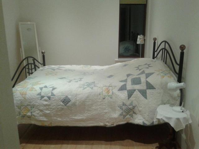 Photo of Bedroom in Holywood