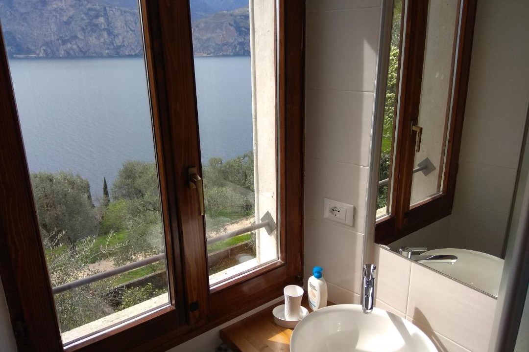 Photo of Bathroom in Malcesine