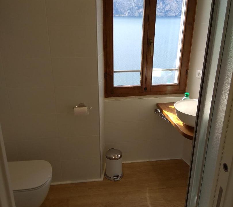 Photo of Bathroom in Malcesine
