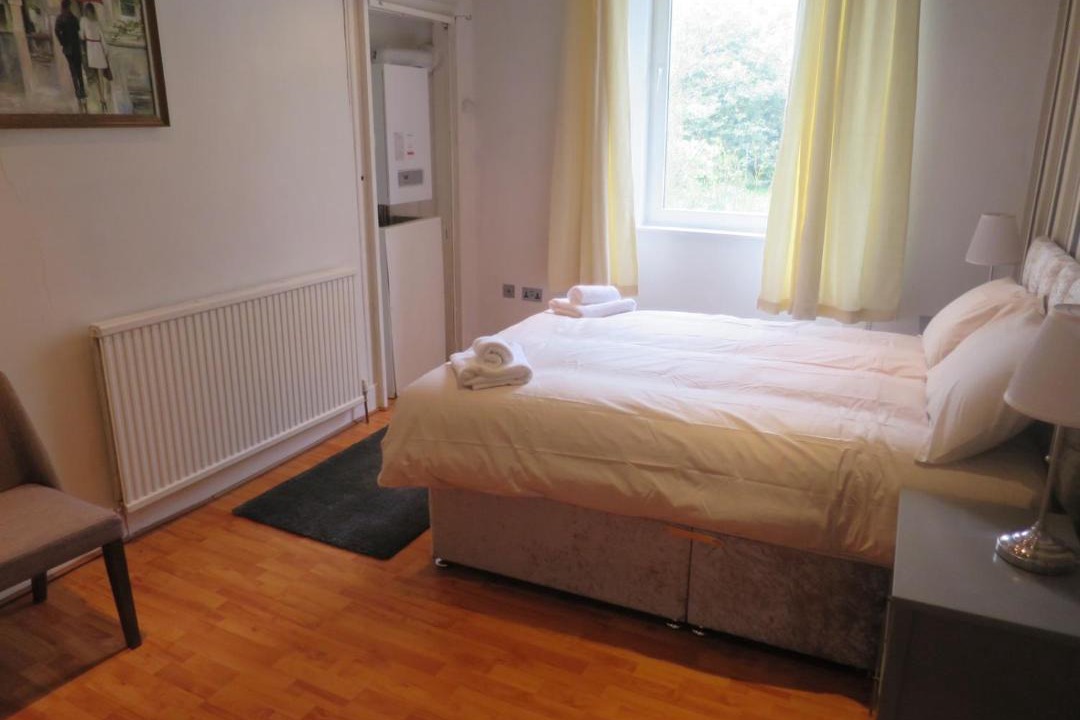Photo of Bedroom in Newington