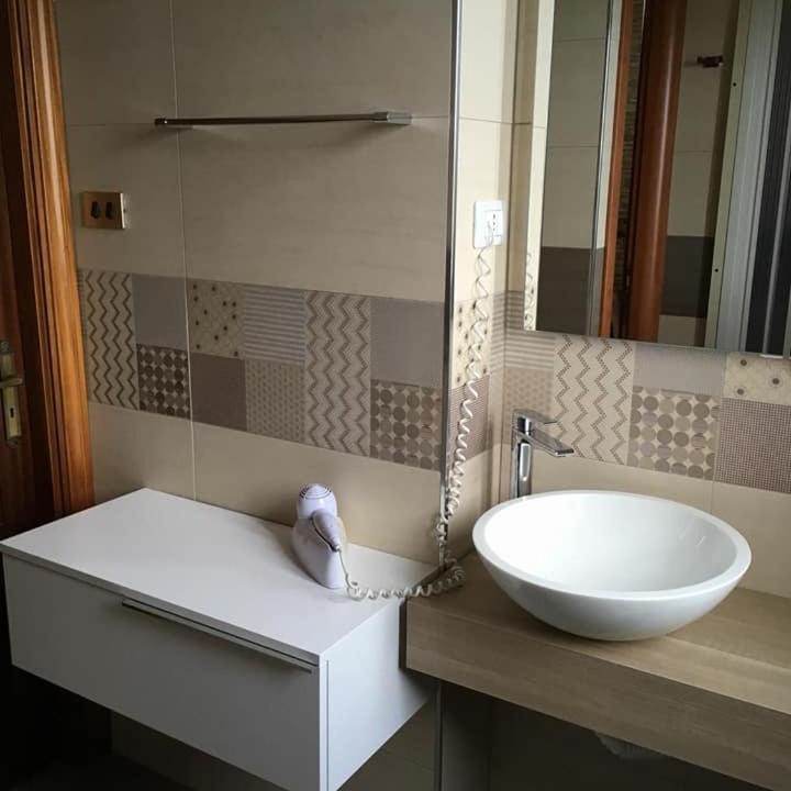 Photo of Bathroom in Agira