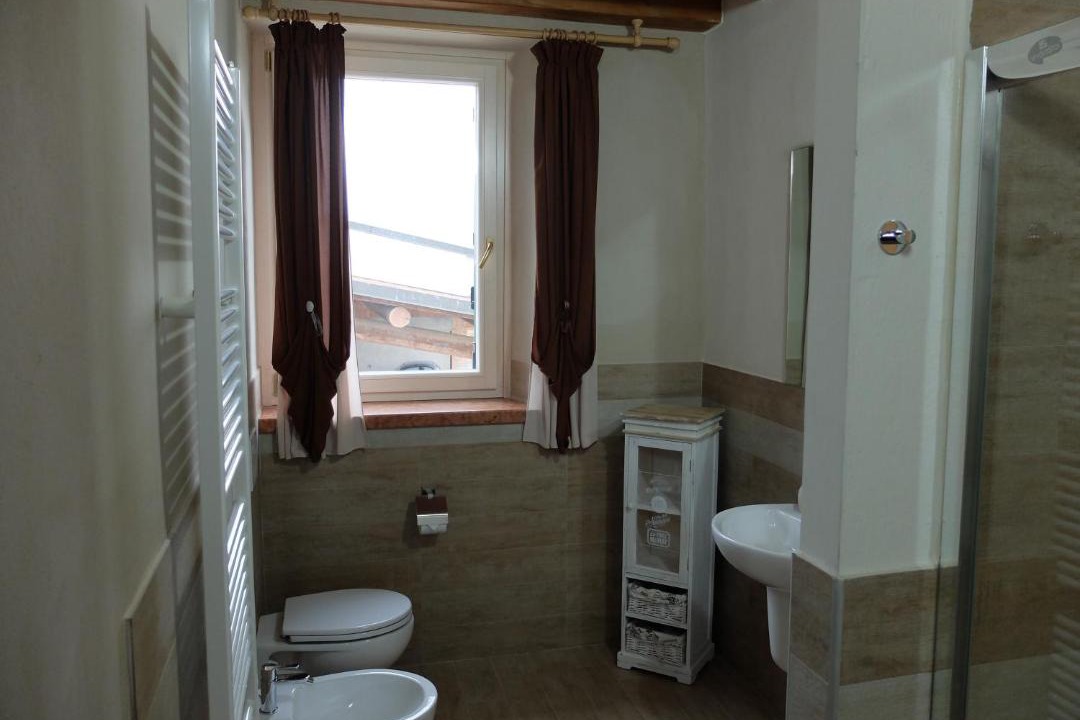 Photo of Bathroom in Sommacampagna