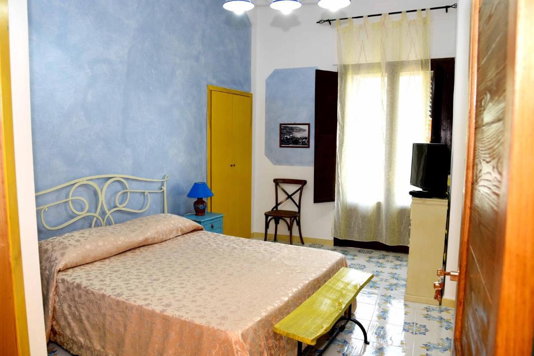 Photo of Bedroom in Centola