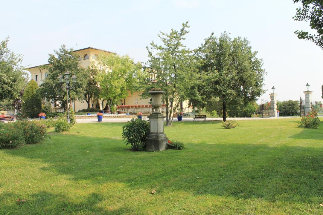 Photo of Others in Misano di Gera d'Adda