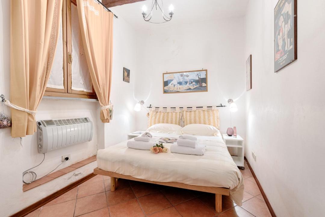 Photo of Bedroom in Santo Spirito