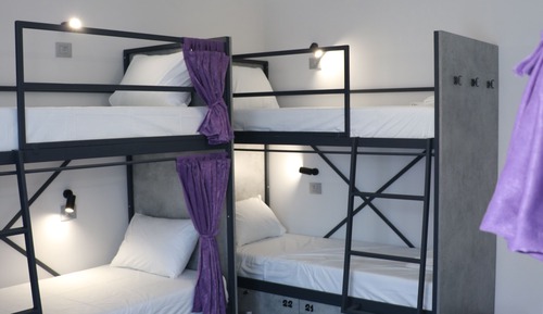Basic Room, Mixed Dorm