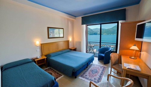 Superior Triple Room, Balcony, Lake View