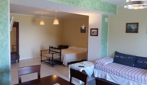 Double Room (private entrance)