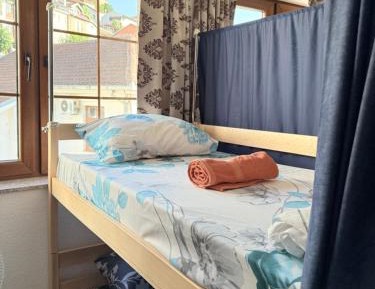 Single Bed in 6-Bed Dormitory Room