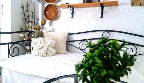 One-Bedroom Apartment with Garden View