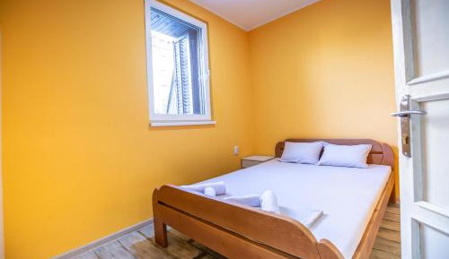 Double Room with Shared Bathroom