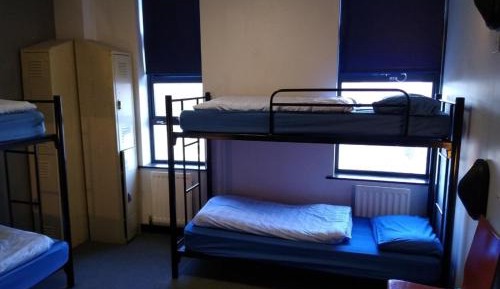 Quadruple Room with Private Bathroom