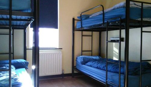 Bed in 4-Bed Mixed Dormitory Room