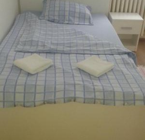 Single Room with Shared Bathroom