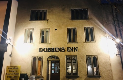 Carrickfergus Hotel | Dobbins Inn