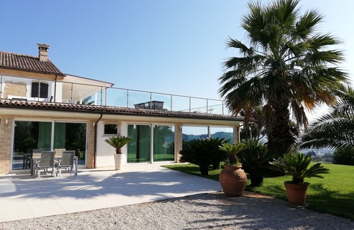 Osimo Hotel | Villa Belvedere Degli Ulivi