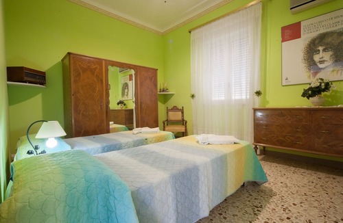 Casa Papa Villa | Comfortable Country Home located in the picturesque valley of Noto's countryside