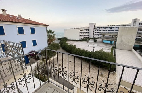 Villa Musone Apartment | Ref 37 Summer rental – Seafront two bedroom apartment