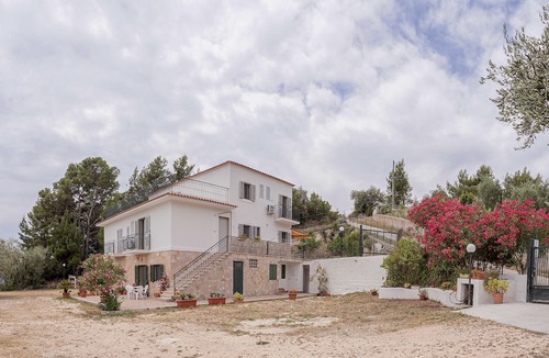 Mattinata Apartment | Casaverde Two-room apartment with kitchenette just 600 meters from the sea