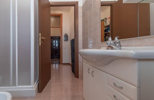 Urbisaglia Apartment | Sunrise Hill Holiday Home - Sunrise Hill Holiday H
