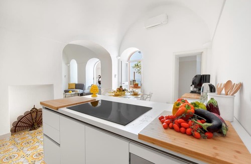 Liparlati Villa | Luxurious villa in upper Positano