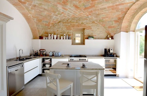 Molino Penna Villa | 5 bedroom villa, sleeps 10 with private pool perfect for a family holiday
